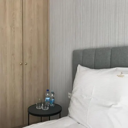 Flamingo Apart Bed & Breakfast *