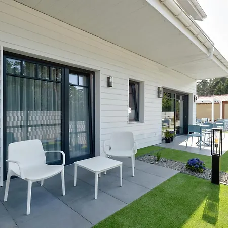 Flamingo Apart Dziwnów