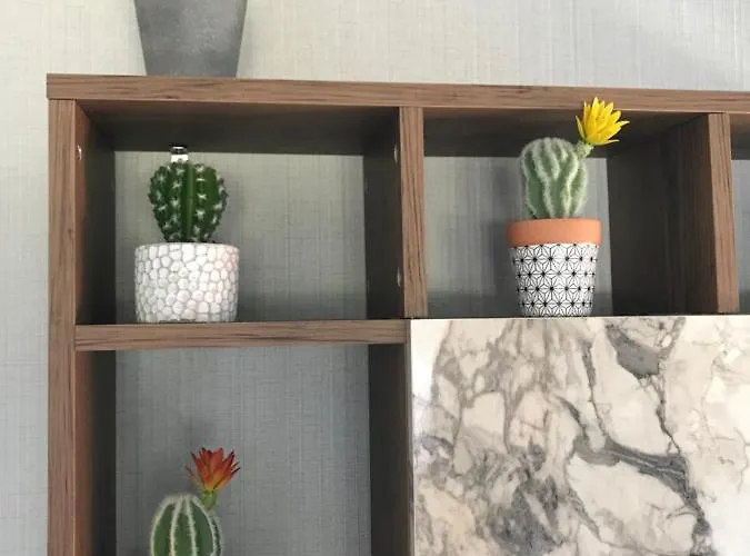 Flamingo Apart Bed & Breakfast *